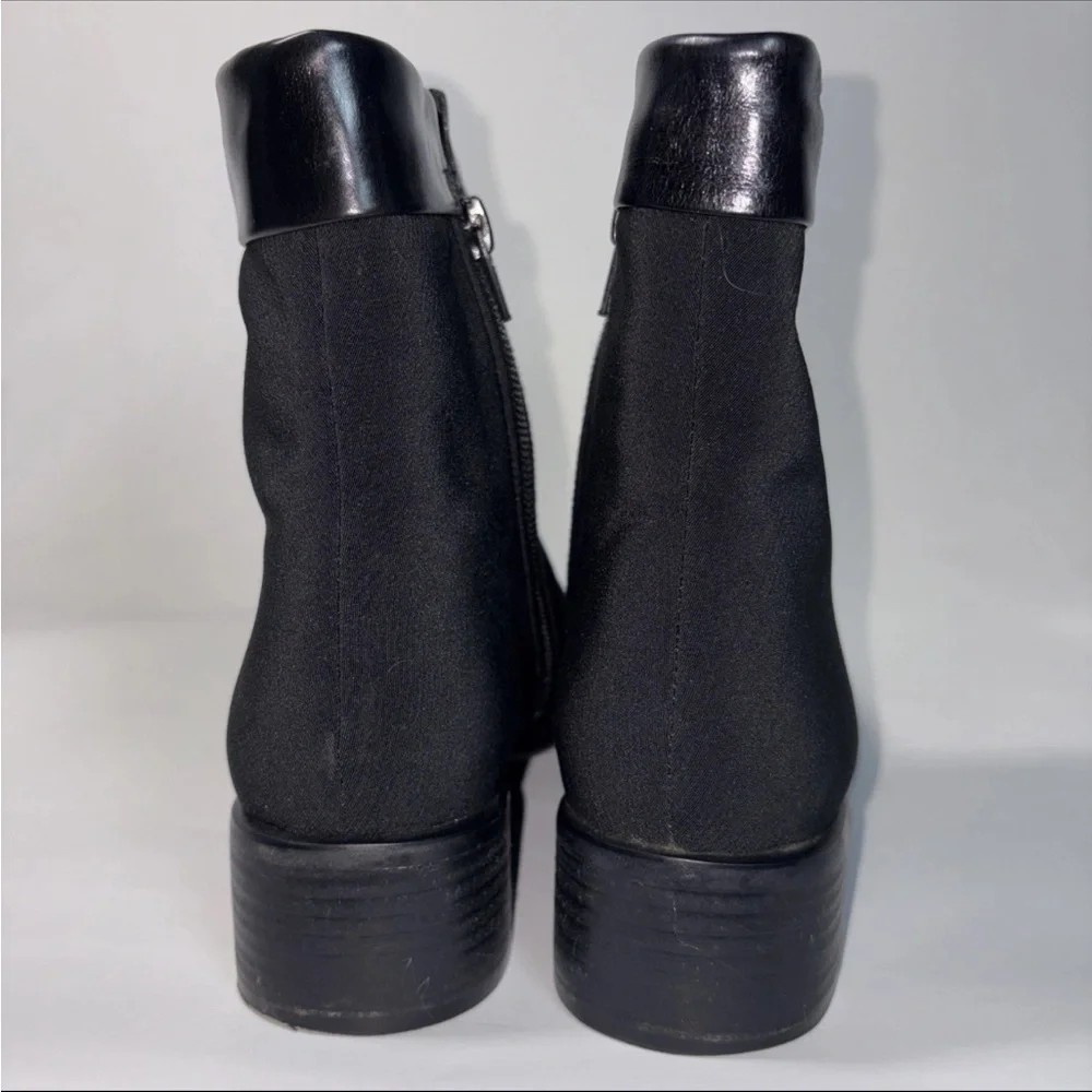 Stuart Weitzman 7 M GoreTex Chlesea Ankle Boots Rain Boots Side Zippers